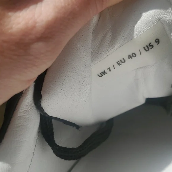 Saint + Sofia Hampsted Sneaker Croc Leather Sneakers - Picture 5 of 10